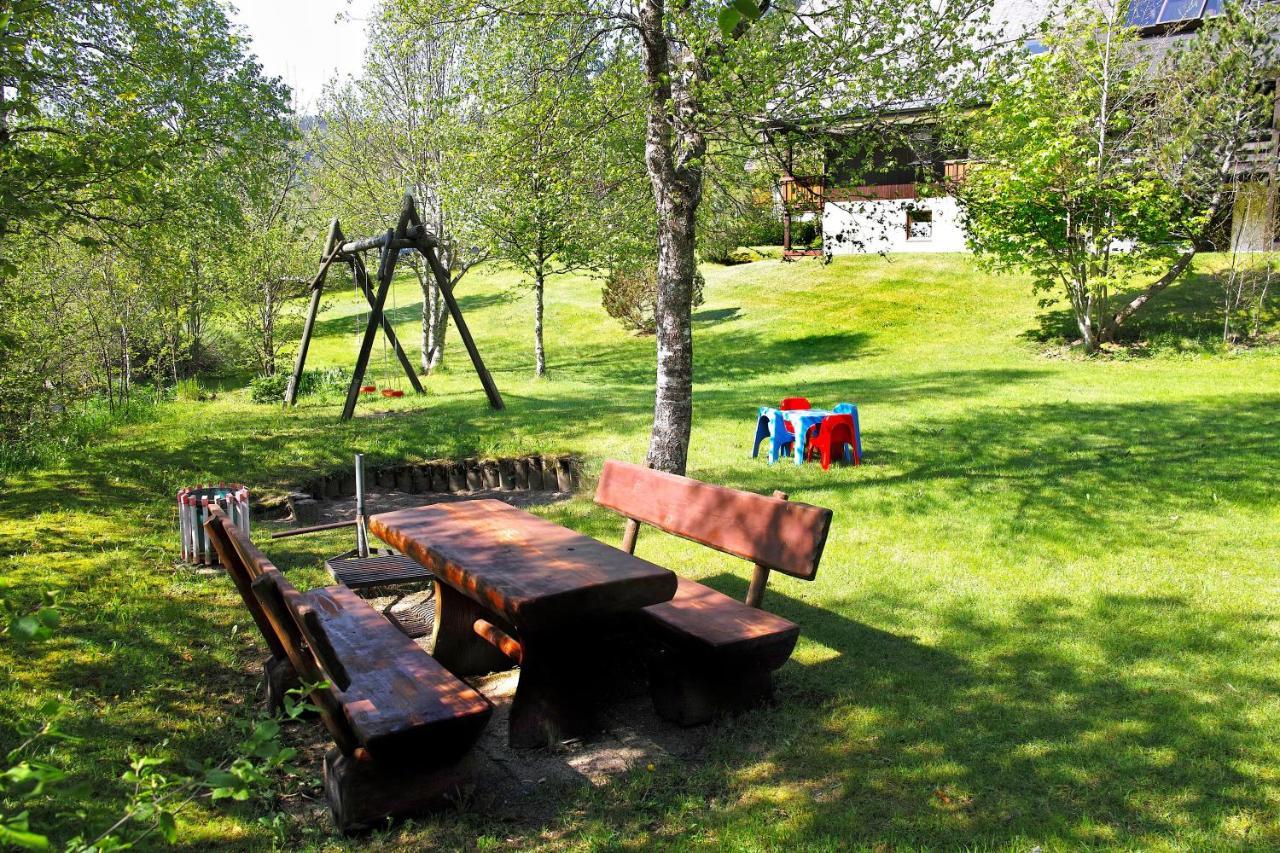 C4 Albmatte-Fewo Sauna, Hallenbad Aussenbecken Massagen Nebenan Menzenschwand-Hinterdorf Exterior foto